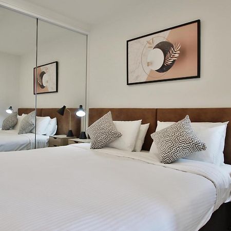 Domi Serviced Apartments Glen Waverley Bagian luar foto