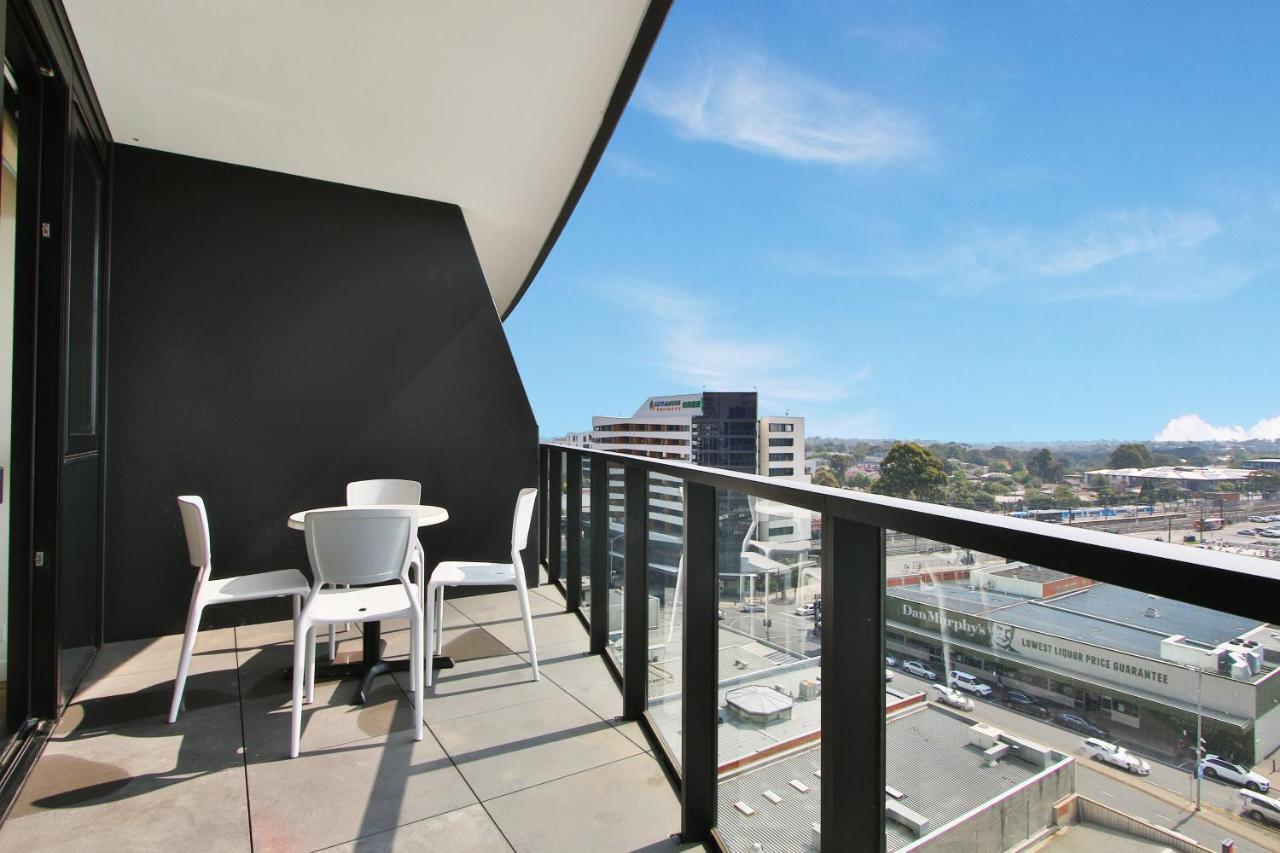 Domi Serviced Apartments Glen Waverley Bagian luar foto