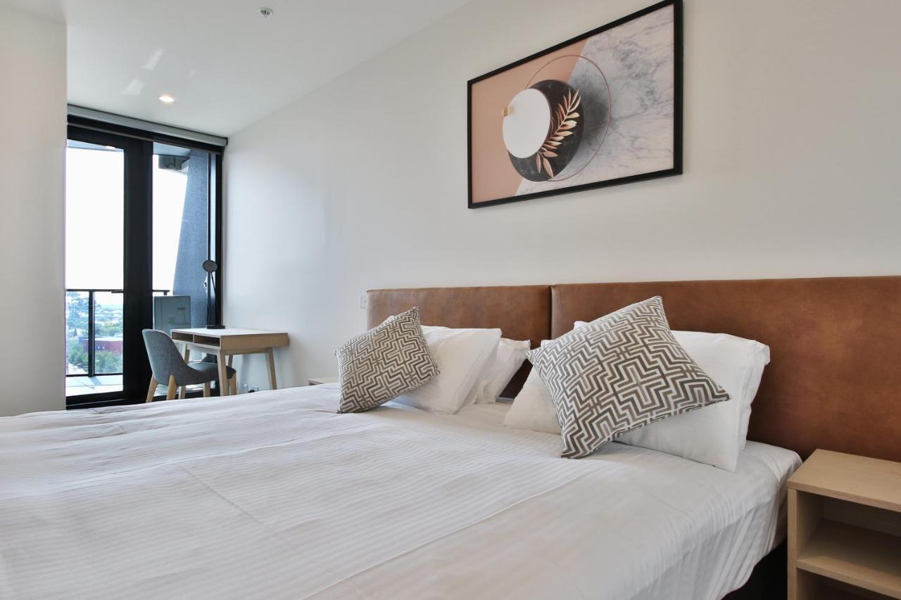 Domi Serviced Apartments Glen Waverley Bagian luar foto